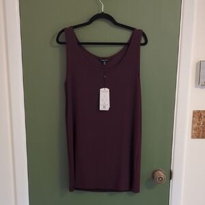 Foundation Tank - Black Cherry - M_18-20 / Black Cherry